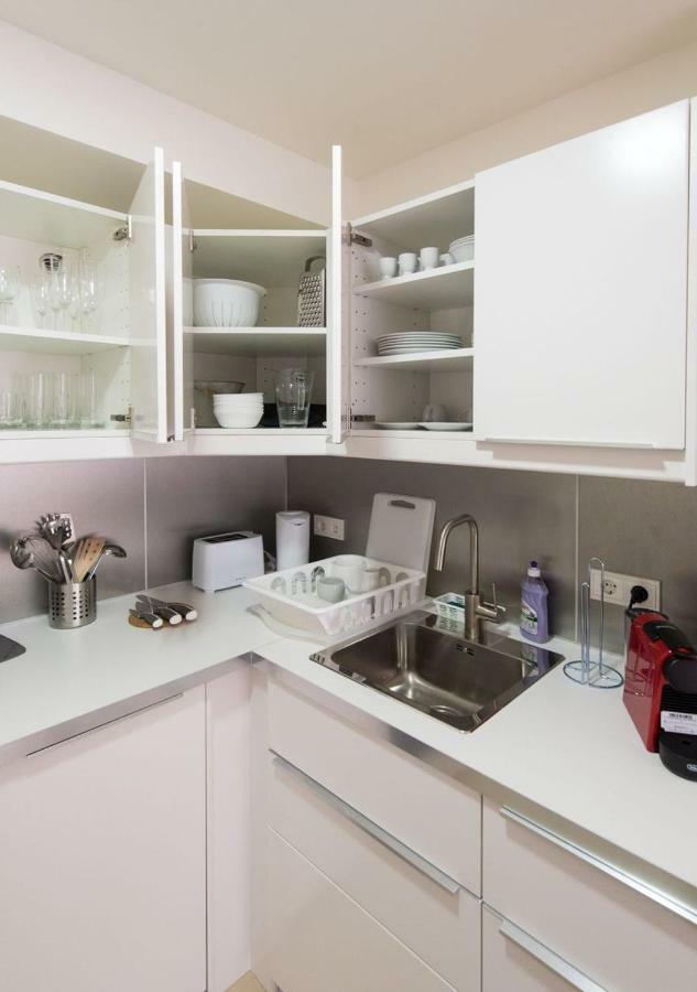 Sissy Apartment - Self Check-In Відень Екстер'єр фото